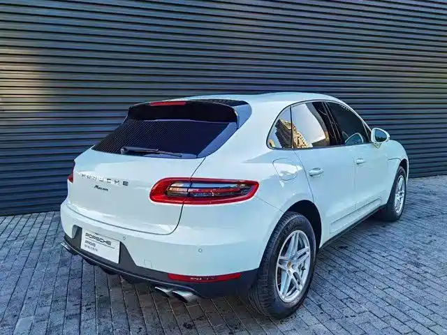 Porsche Macan 2017 Macan 2.0T фото 12