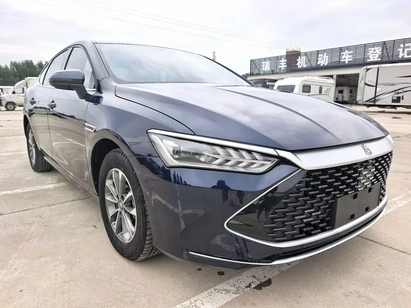 Photo 3 - BYD Qin PLUS