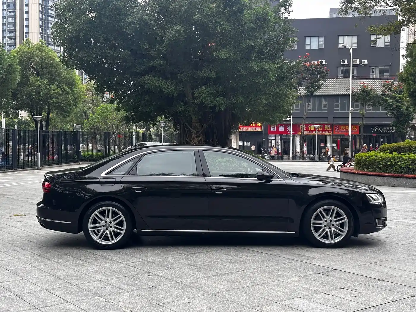 Audi A8 2016 A8L 45 TFSI quattro Comfort фото 21