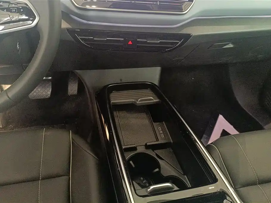 Volkswagen ID.4 X 2025 Smart Pure Intelligent Edition фото 16