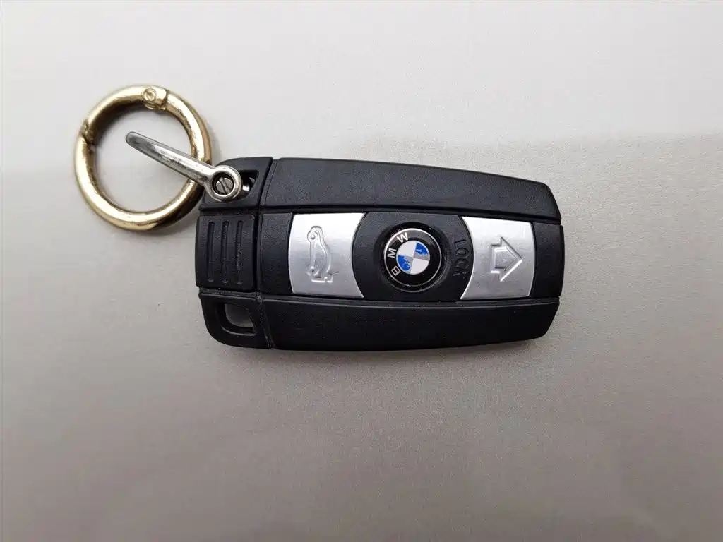 BMW X1 (Import) 2012 xDrive20i фото 19