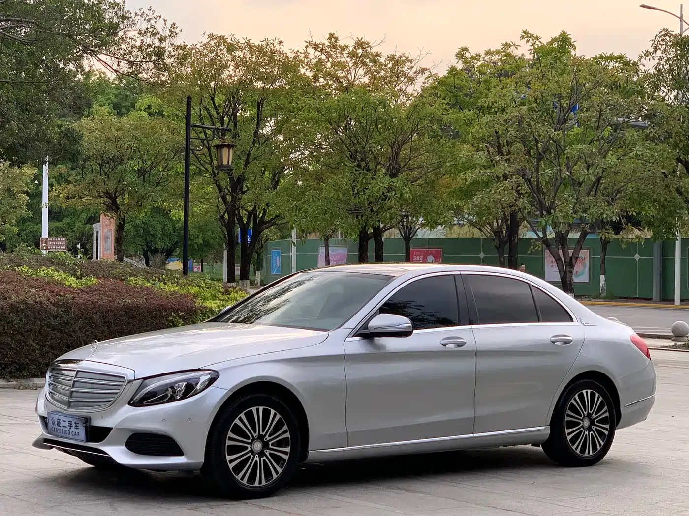 Mercedes-Benz C-Class 2016 C 200 L
