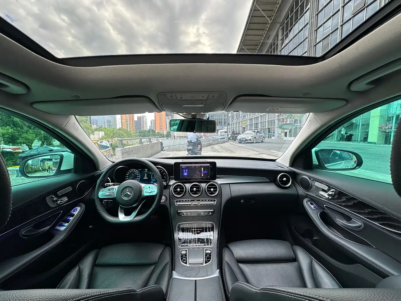 Mercedes-Benz C-Class 2020 Facelift C 260 L Sport фото 14