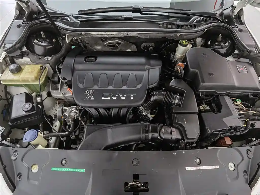 Peugeot 508 2013 2.0L 2nd Anniversary Auto Sunroof Classic Edition фото 6