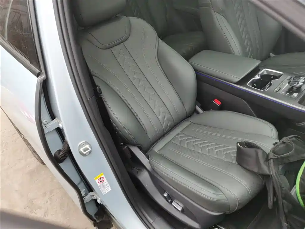 BYD Song L DM-i 2025 Smart Driving Edition 160km Excellence Type фото 20