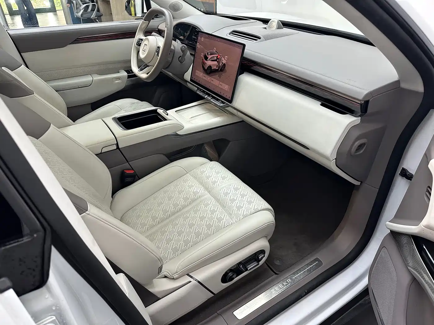 ZEEKR EXTREME KRYPTON 7X