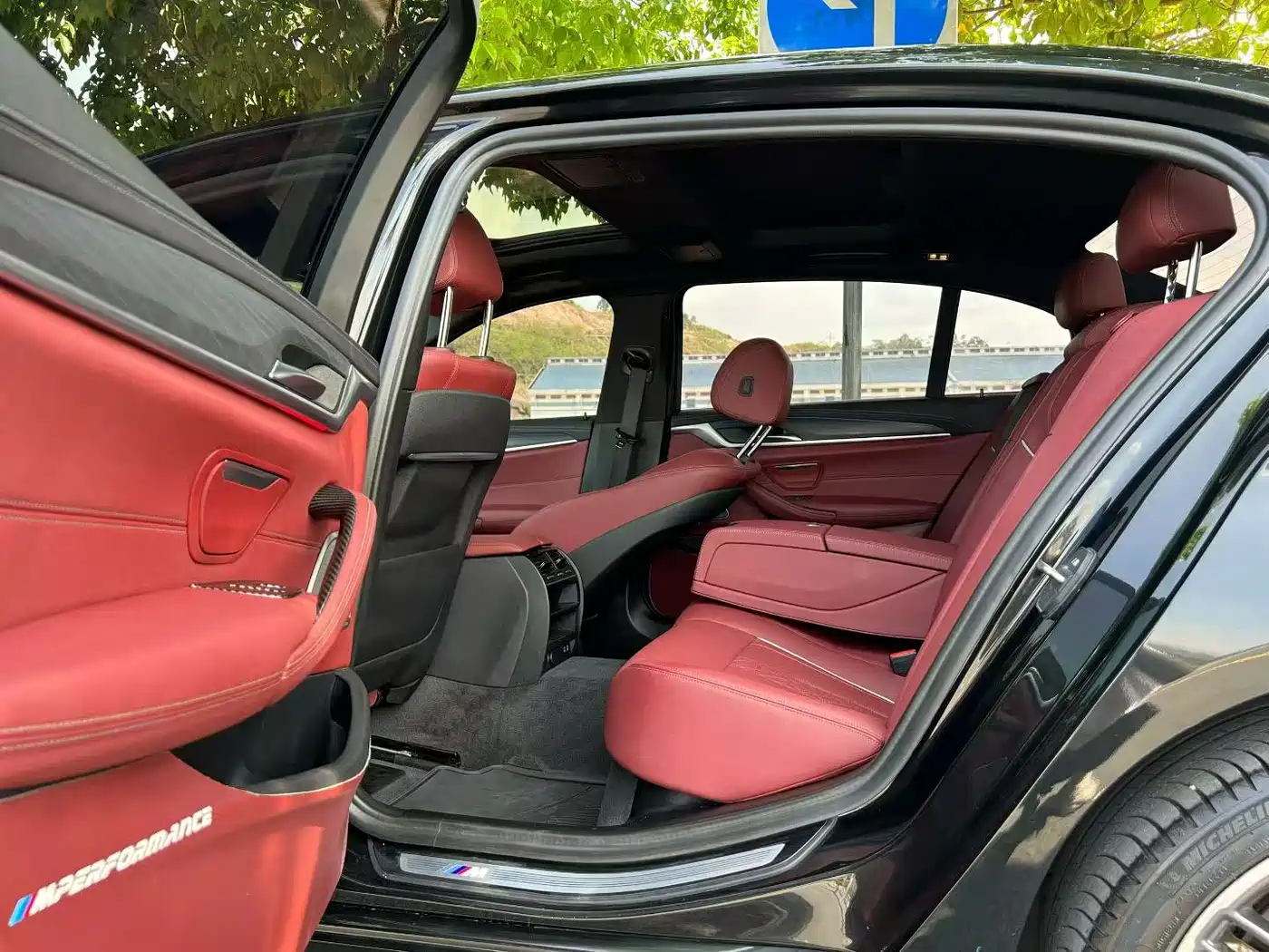 BMW 5 Series 2021 Facelift 530Li Leading M Sport Package фото 8