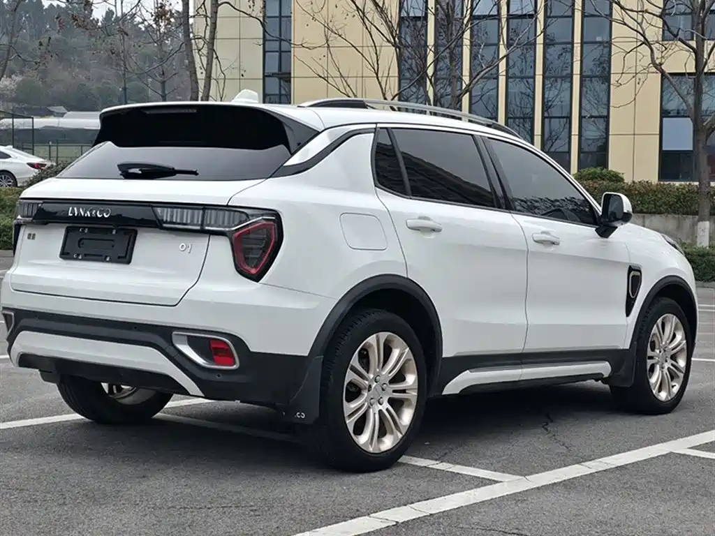 Lynk & Co 01 2017 2.0T 2WD Pro Version фото 14