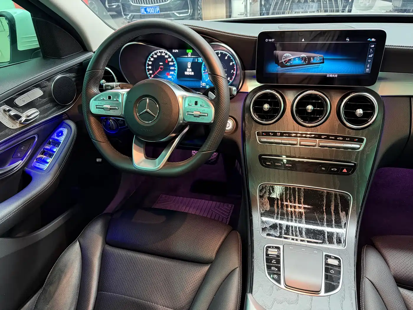 Mercedes-Benz C-Class 2020 Facelift C 260 L Sport фото 12