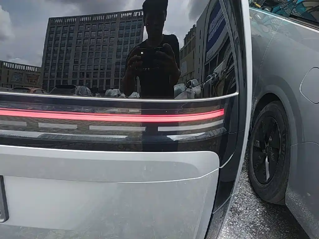 Li Auto MEGA 2024 2024 Ultra