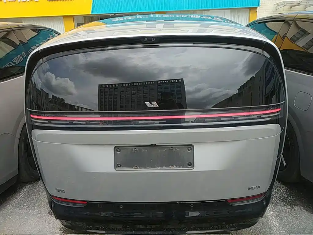 Li Auto MEGA 2024 2024 Ultra