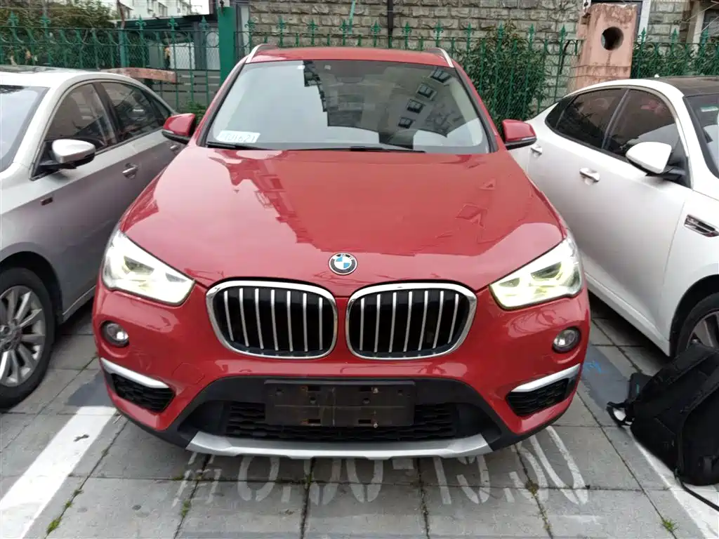 BMW X1 2019 sDrive18Li Premium Model фото 3