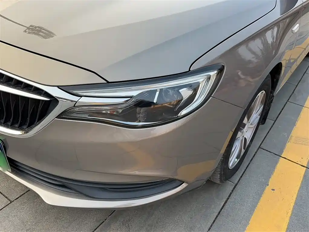 Buick Excelle 2018 18T Automatic Elite фото 18