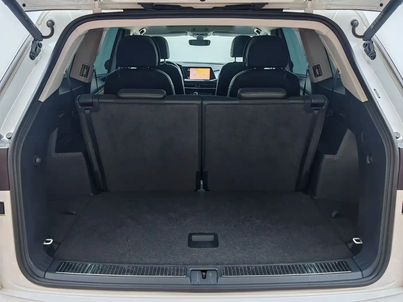 Volkswagen Talagon 2022 380TSI 4WD Luxury Premium Pro Edition 6-seater фото 11