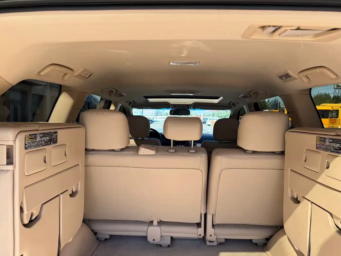 صورة 8 - Toyota Land Cruiser (Import)