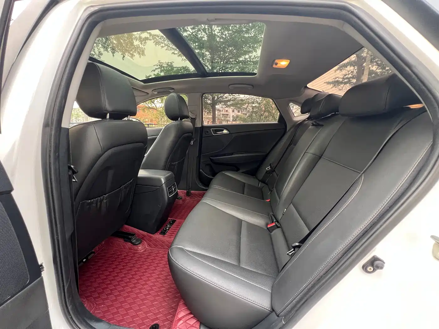 HYUNDAI NAME PICTURE