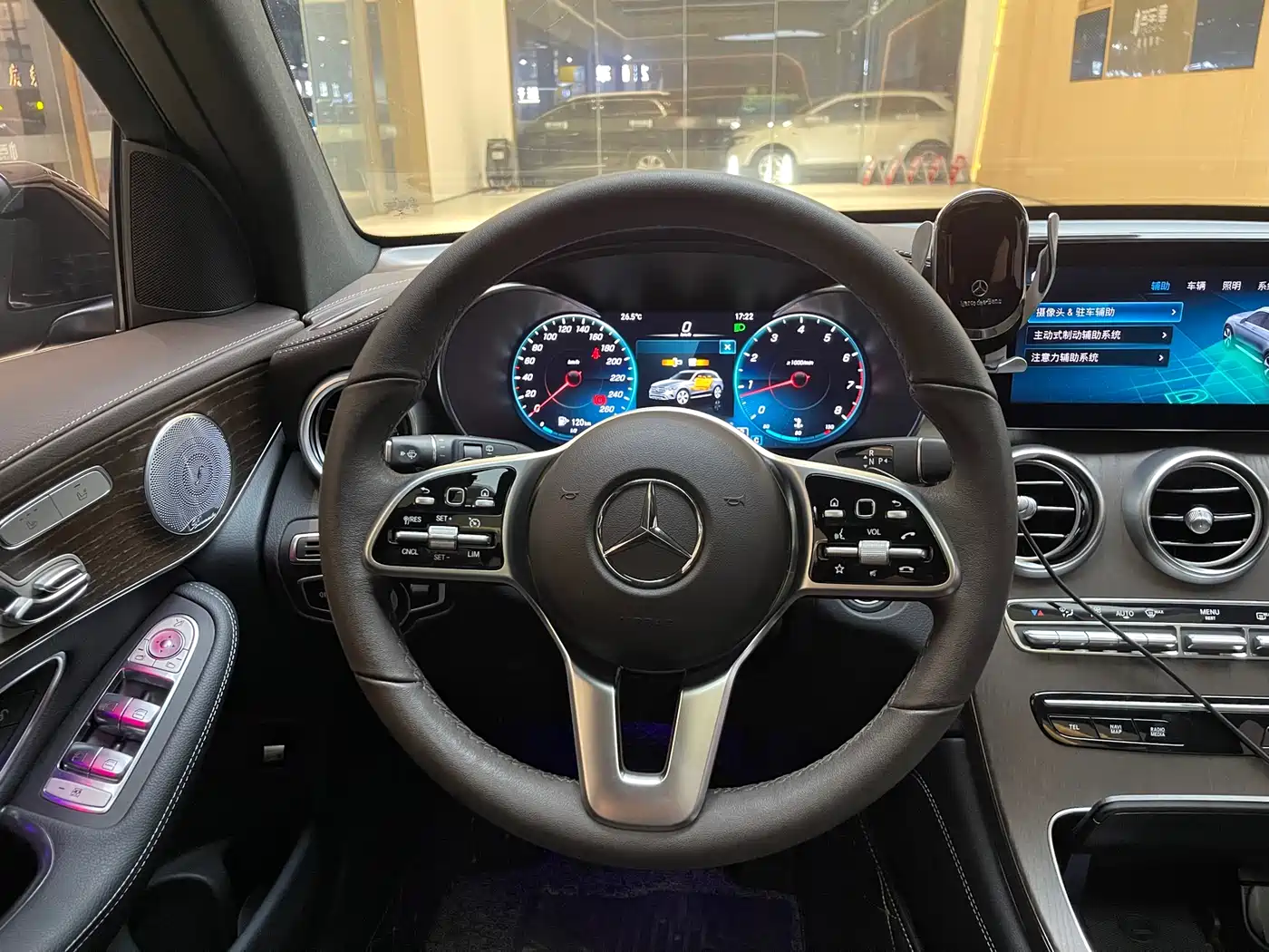 Mercedes-Benz GLC 2021 GLC 260 L 4MATIC Luxury фото 11