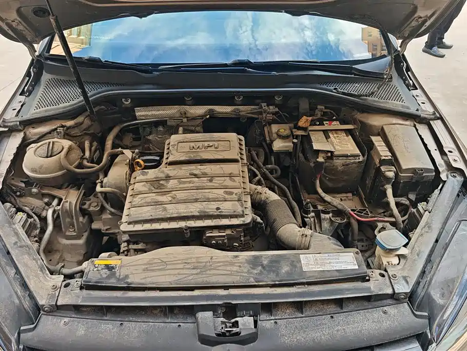 Volkswagen Golf 2018 1.6L Automatic Comfort фото 10