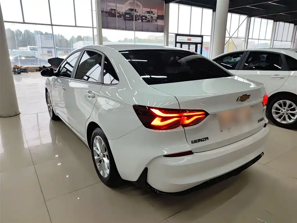 Chevrolet Monza 2023 1.5L DCT Enjoyment Edition фото 23