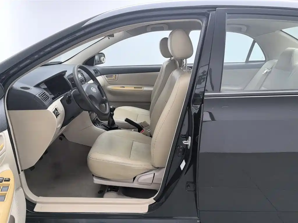 BYD F3 2013 Energy-saving Edition 1.5L Manual Comfort фото 10