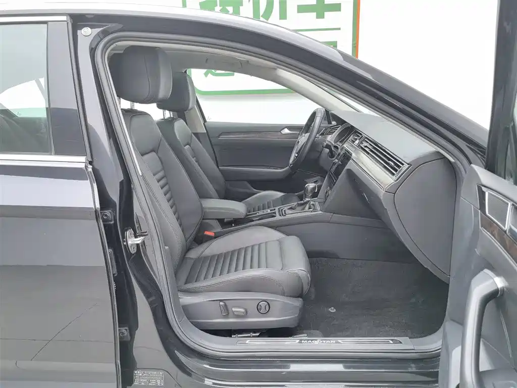 Volkswagen Magotan 2019 380TSI DSG Luxury Class China VI фото 23