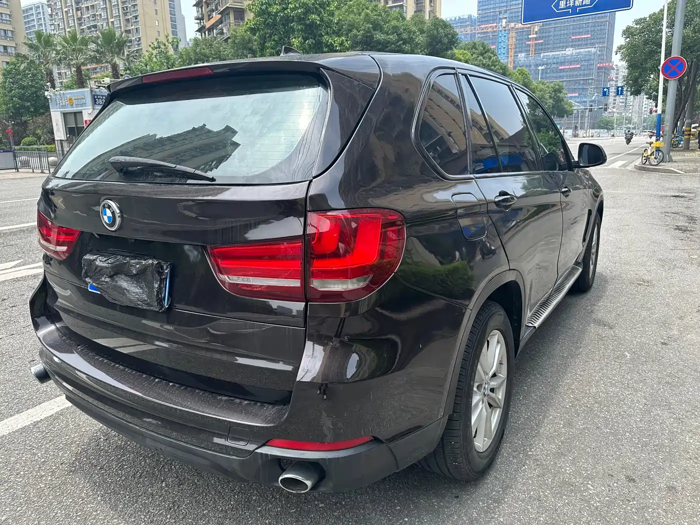 BMW X5 (Import) фото 8