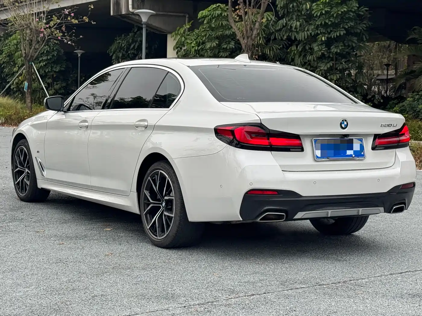 BMW 5 Series 2022 Facelift II 530Li Premium Package M Sport фото 6