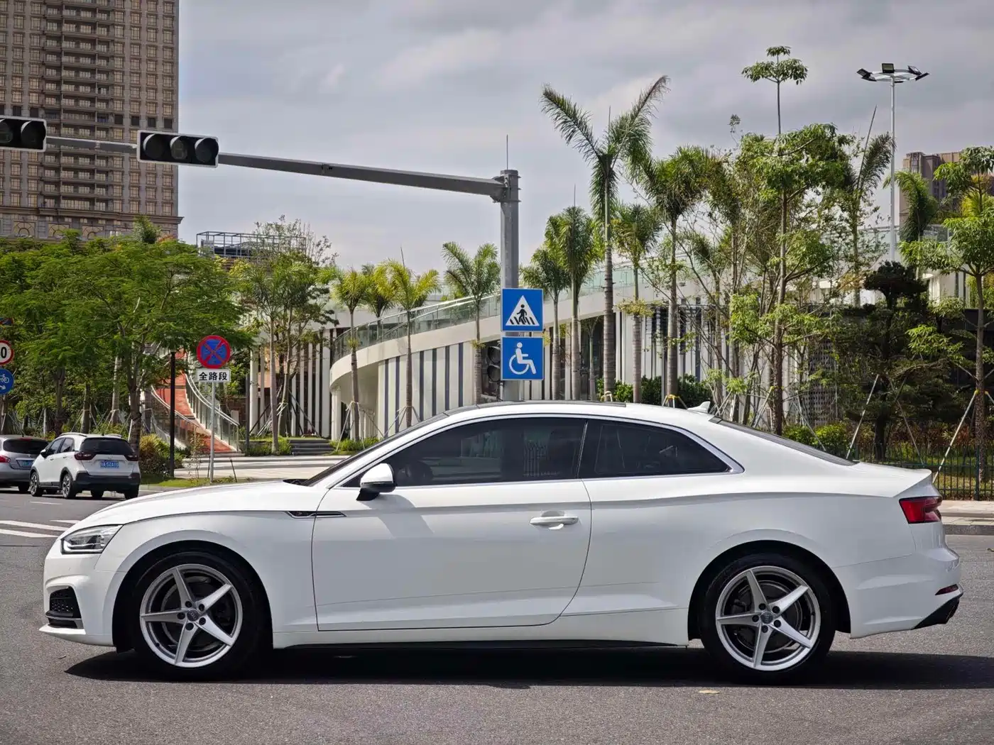 Audi A5 (Import) 2017 Coupe 40 TFSI Style фото 20