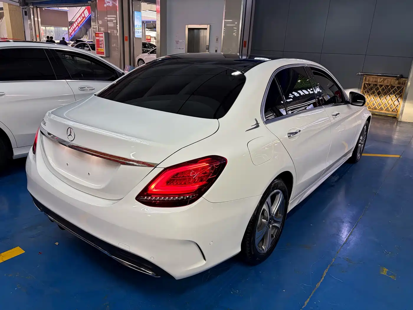 Mercedes-Benz C-Class 2019 Facelift C 260 L Sport фото 8