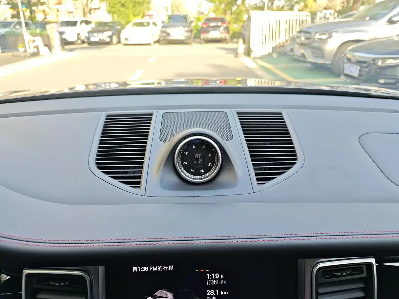 Porsche Macan 2017 Macan S 3.0T фото 24