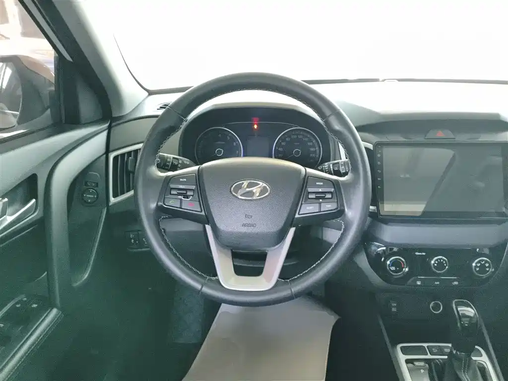Hyundai Beijing Hyundai ix25 2017 1.6L Automatic Smart Edition фото 11