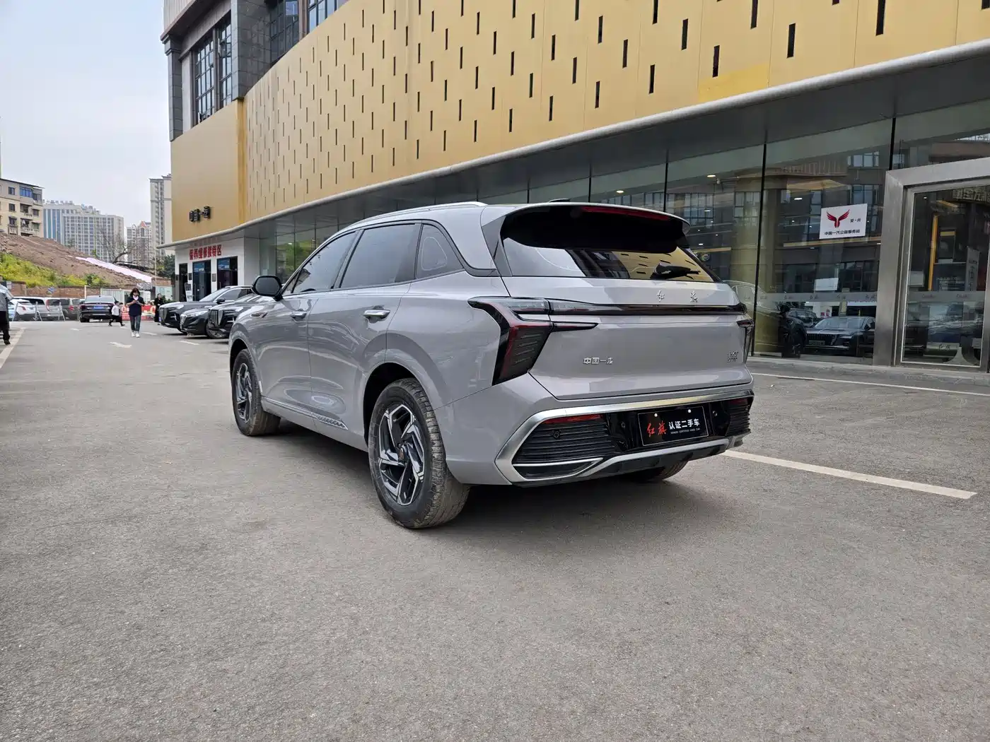 Hongqi HS3 2023 1.5T 2WD Virtue Edition фото 6