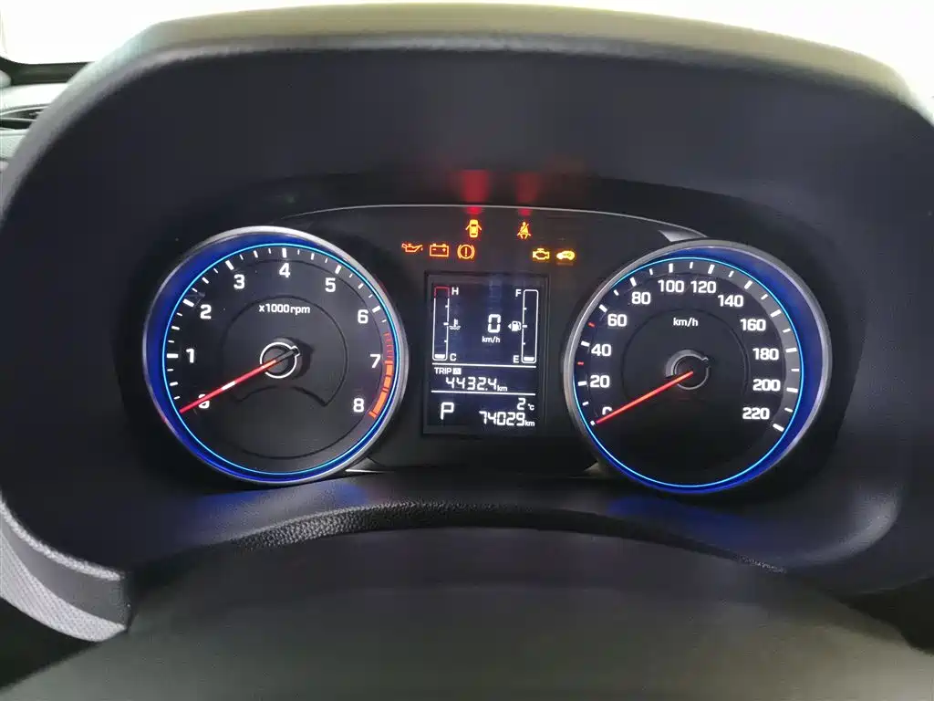 Hyundai Beijing Hyundai ix25 2017 1.6L Automatic Smart Edition фото 12