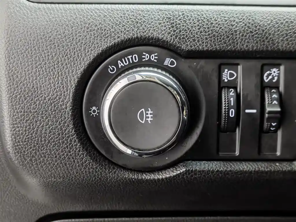 Buick GL6 2021 323T Mild Hybrid Connected Premium Trim фото 21