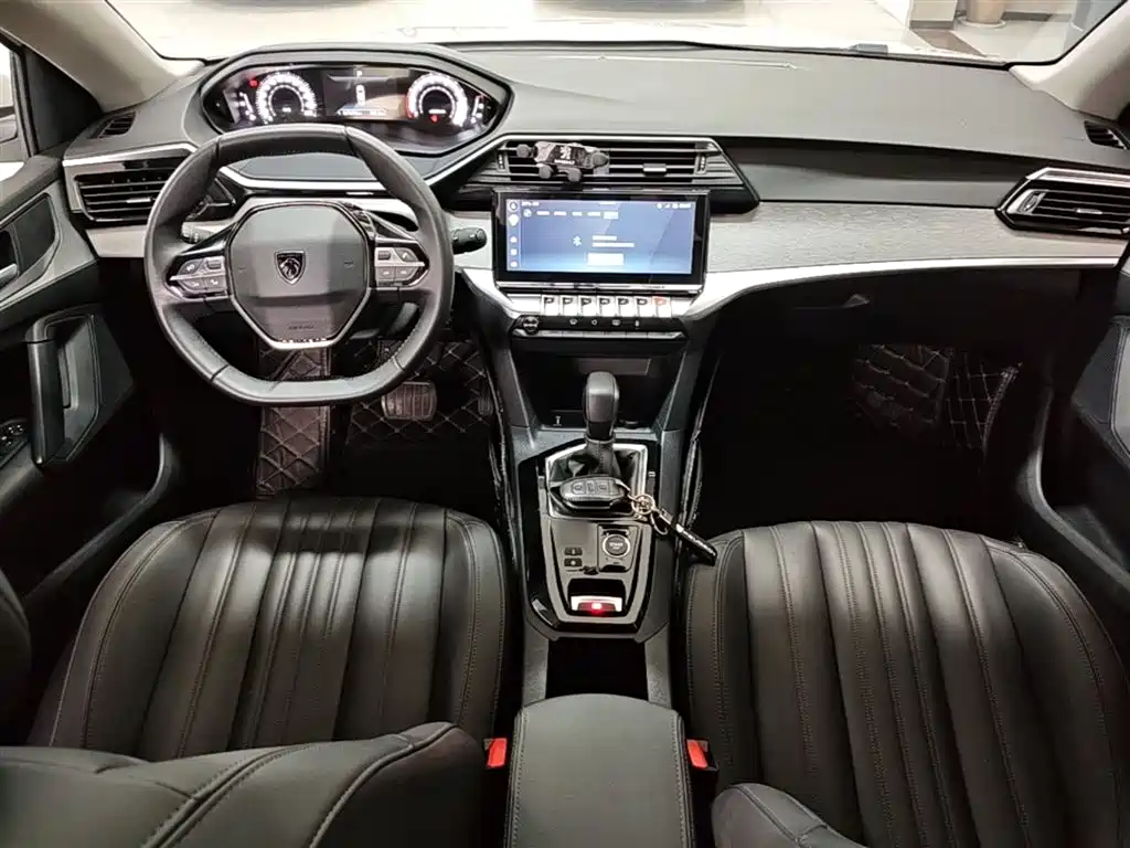 Peugeot 408 2022 1.6T Light Chaser Edition фото 6