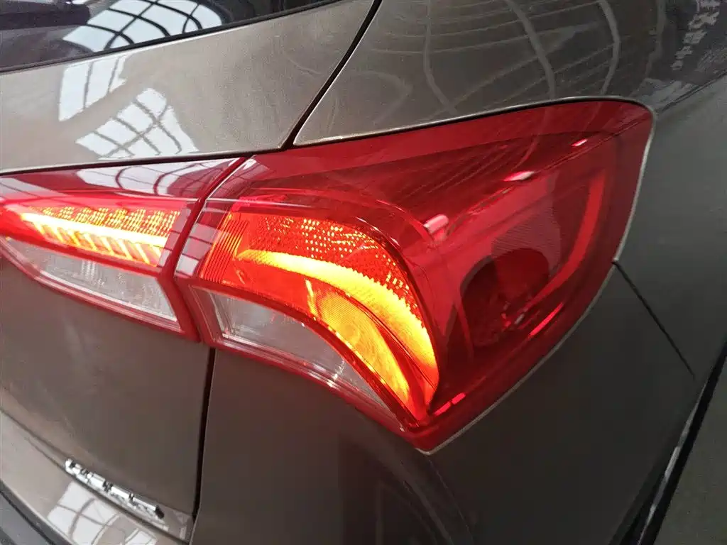 Buick Envision Plus 2019 20T FWD Luxury Model China VI фото 8