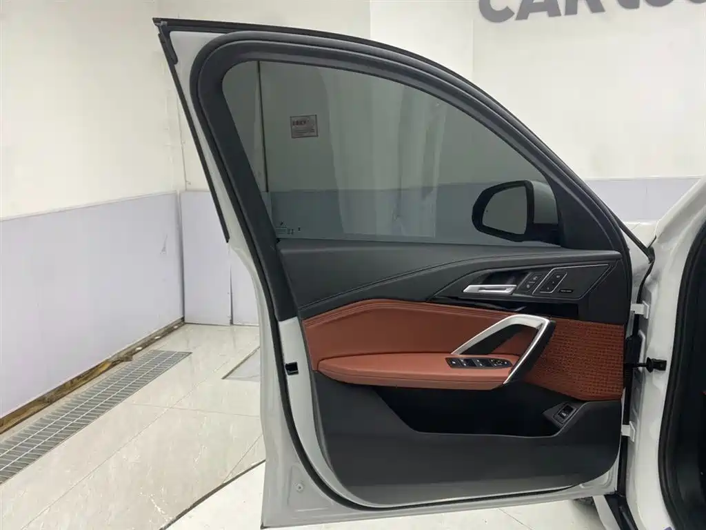 BMW X1 2026 2025 sDrive25Li X Design Package