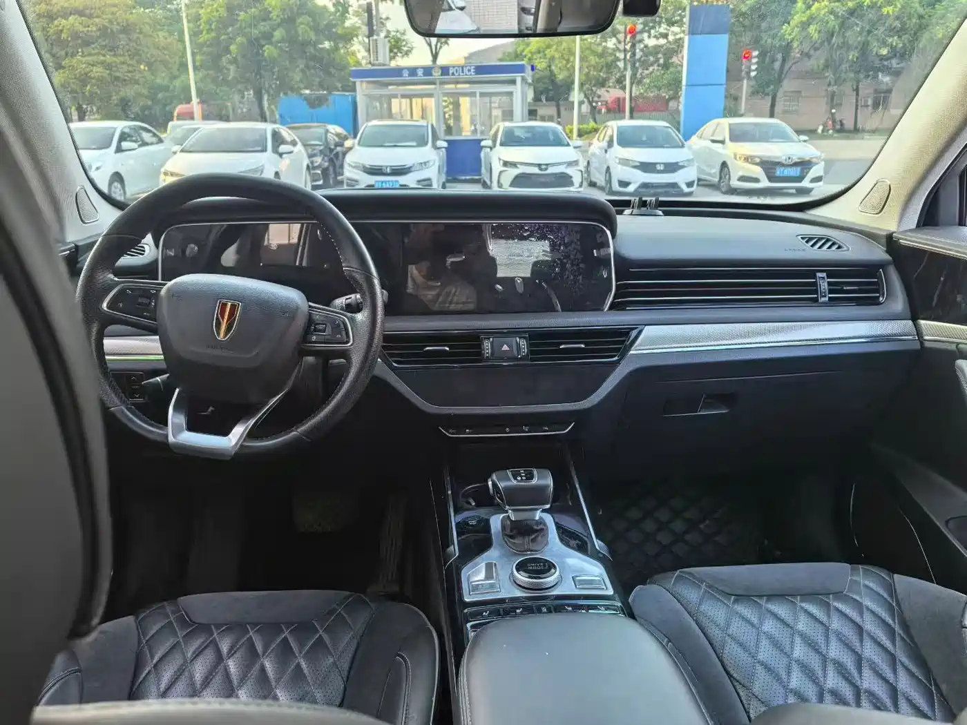 Hongqi HS5 2022 2.0T Smart Connect Flagship Leader Edition фото 9