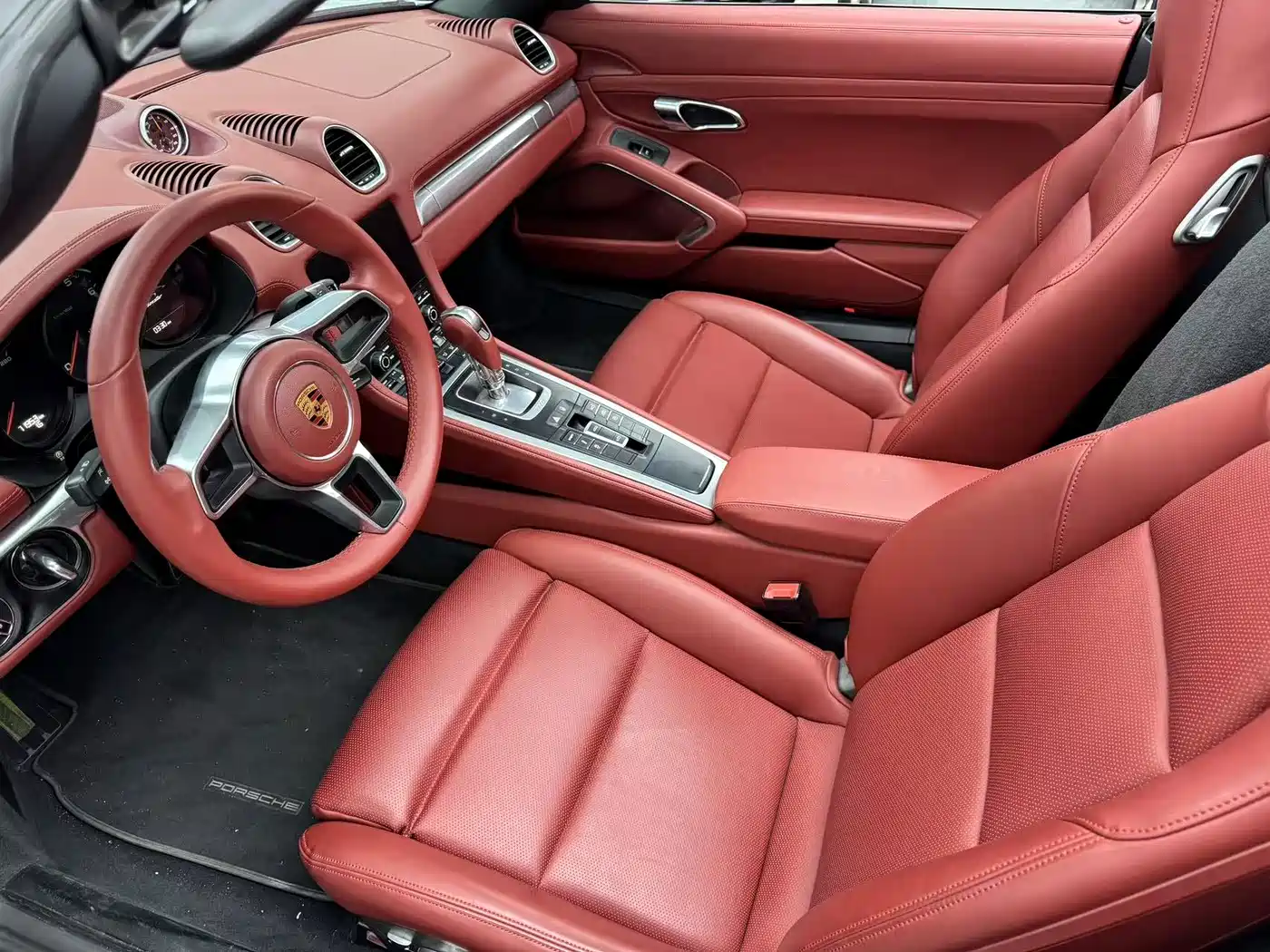 Porsche 718 2018 Boxster 2.0T фото 4