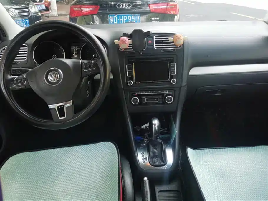 Volkswagen Golf 2012 1.4TSI Automatic Luxury фото 12