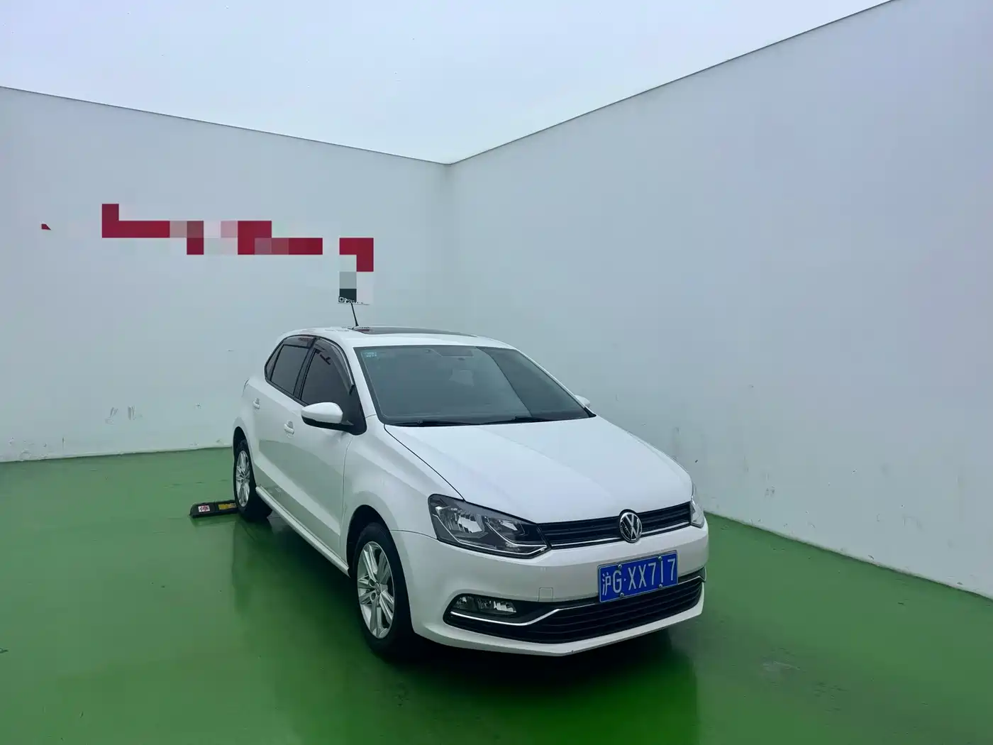 Volkswagen Polo 2016 1.6L Automatic Comfort фото 3