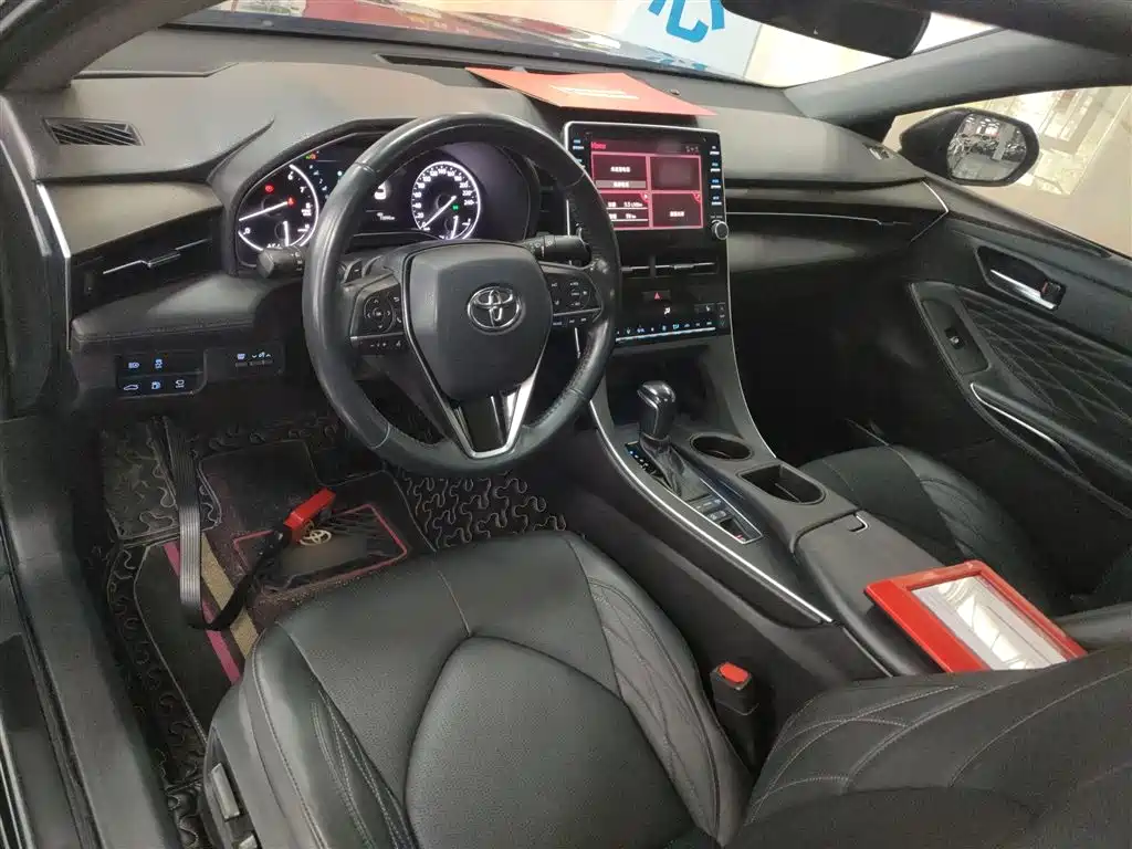 Toyota Avalon 2019 2.5L Touring Premium Edition China VI фото 6