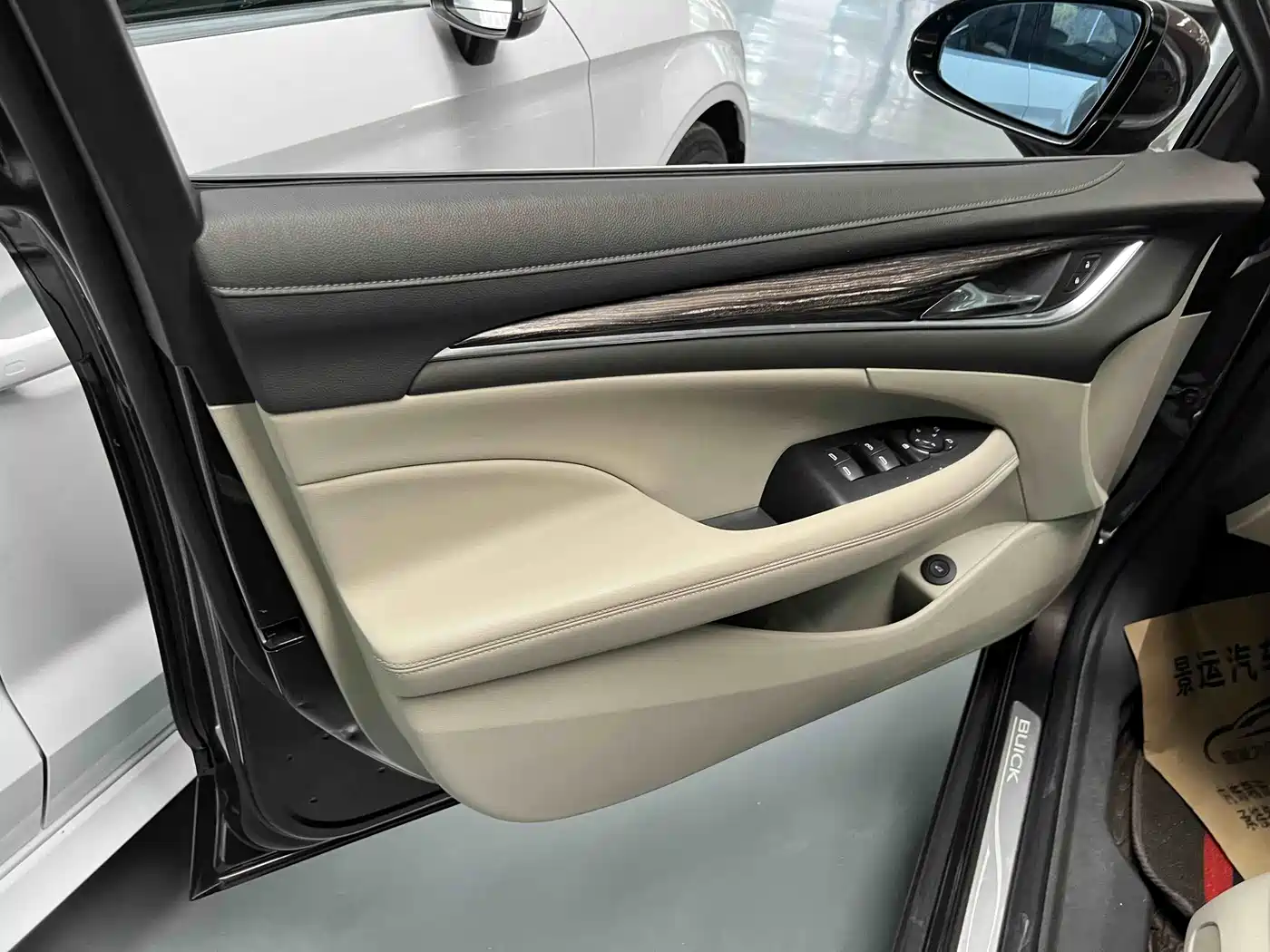 Buick LaCrosse 2016 Facelift 20T Leading фото 5