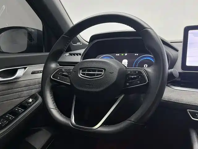 Фото 10 - Geely Preface