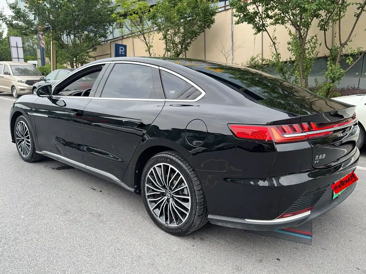 BYD Han 2020 EV Extended Range Luxury фото 7