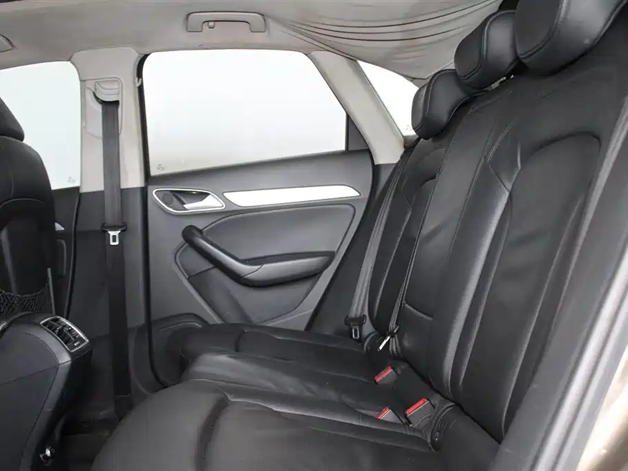 Audi Q3 2013 35 TFSI quattro Technology фото 8