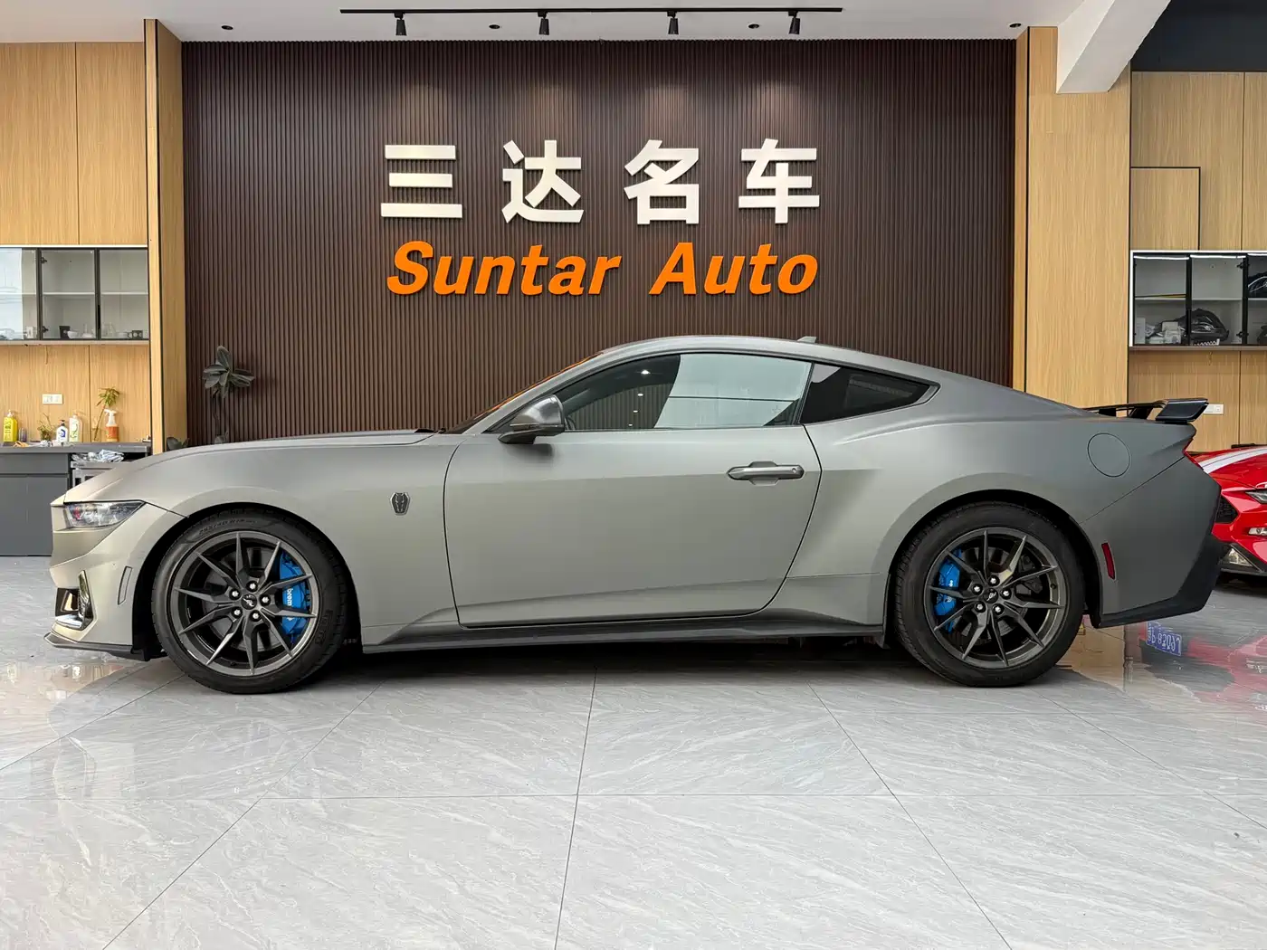 Ford Mustang 2024 5.0L V8 Dark Horse фото 7