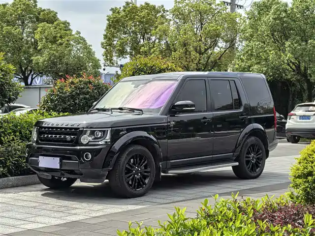 Land Rover Discovery 2015 3.0 SC V6 HSE