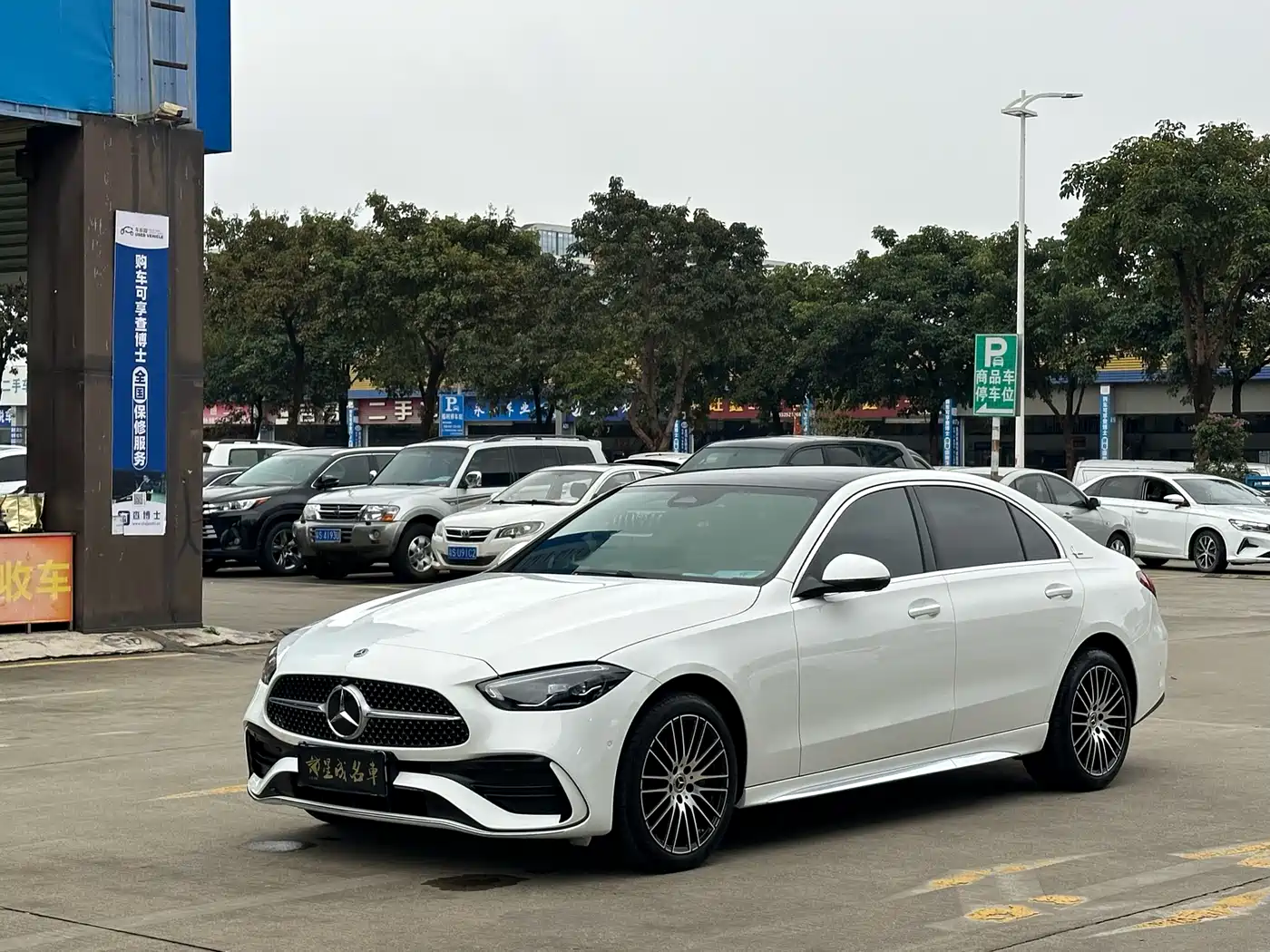MERCEDES-BENZ CLASS C