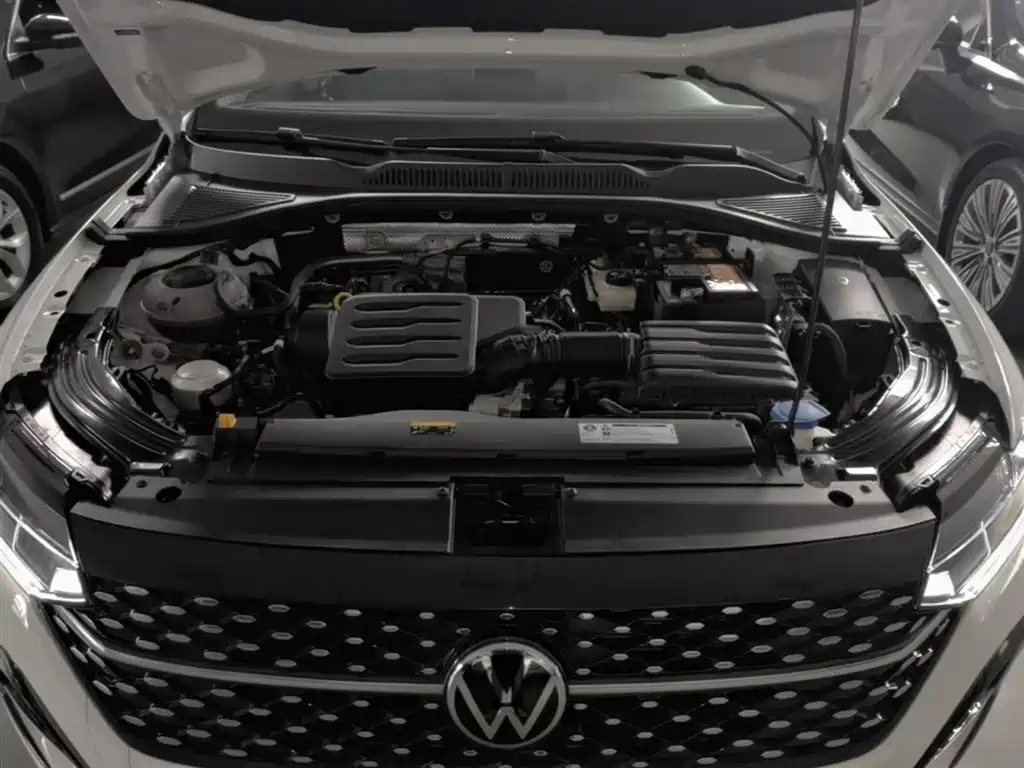 Volkswagen Lavida 2024 Model 1.5L Automatic Starlight 5 Million Edition фото 20